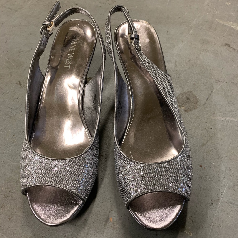 Nine West sparkly heels, size 8